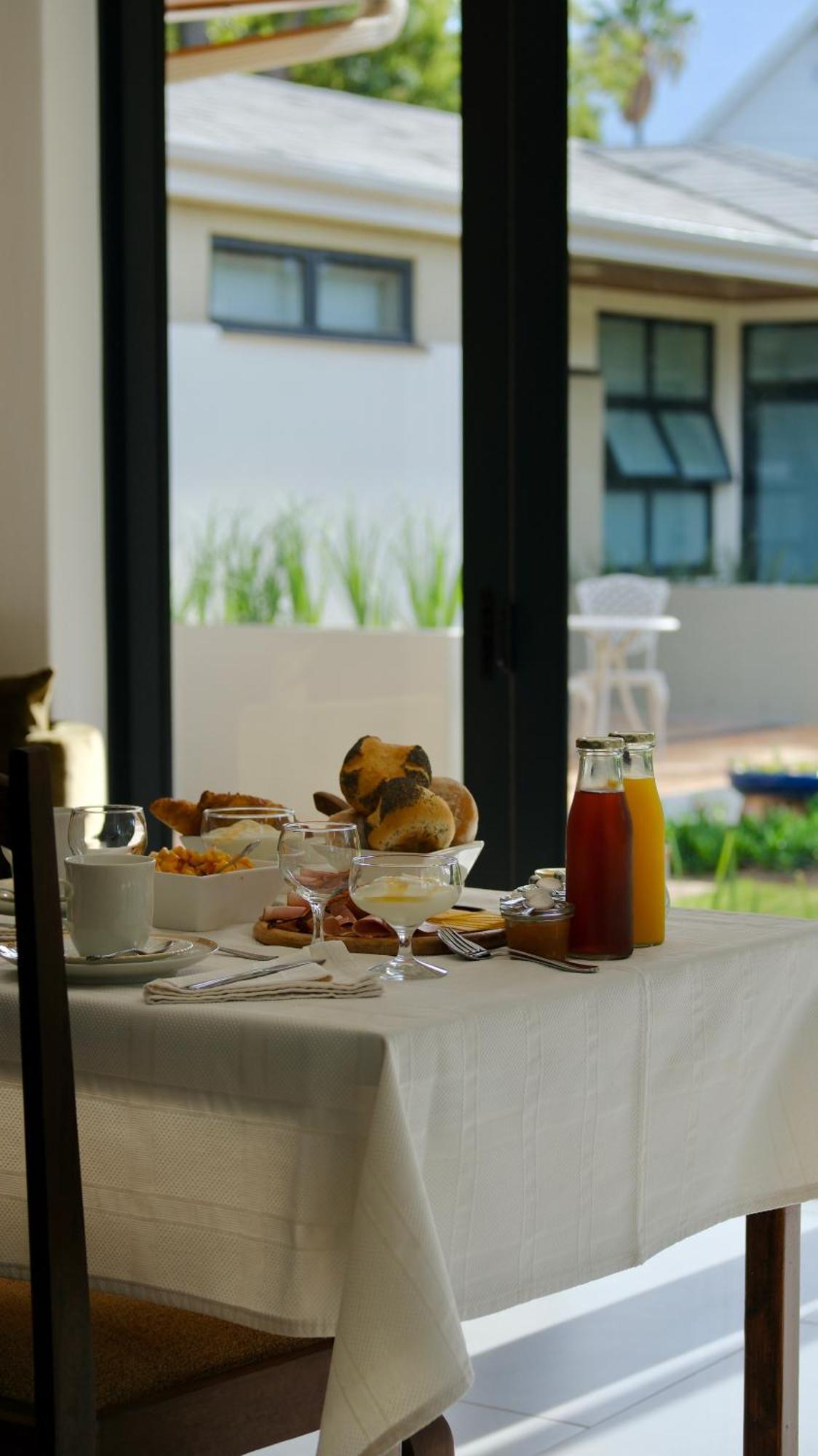 Somer House Guest Suites 서머싯웨스트 외부 사진